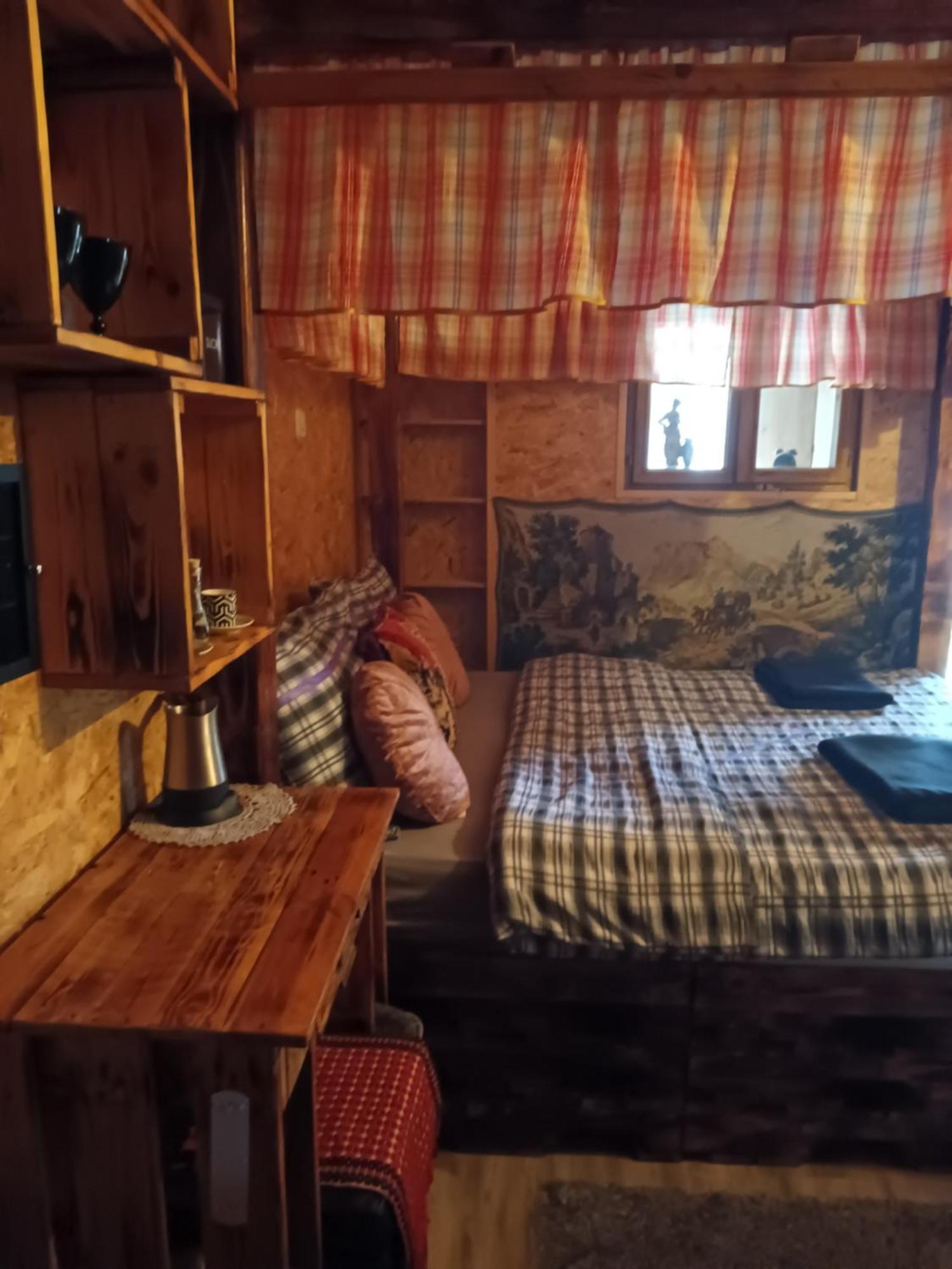 Apartments Bakine Carolije Karancs Kültér fotó