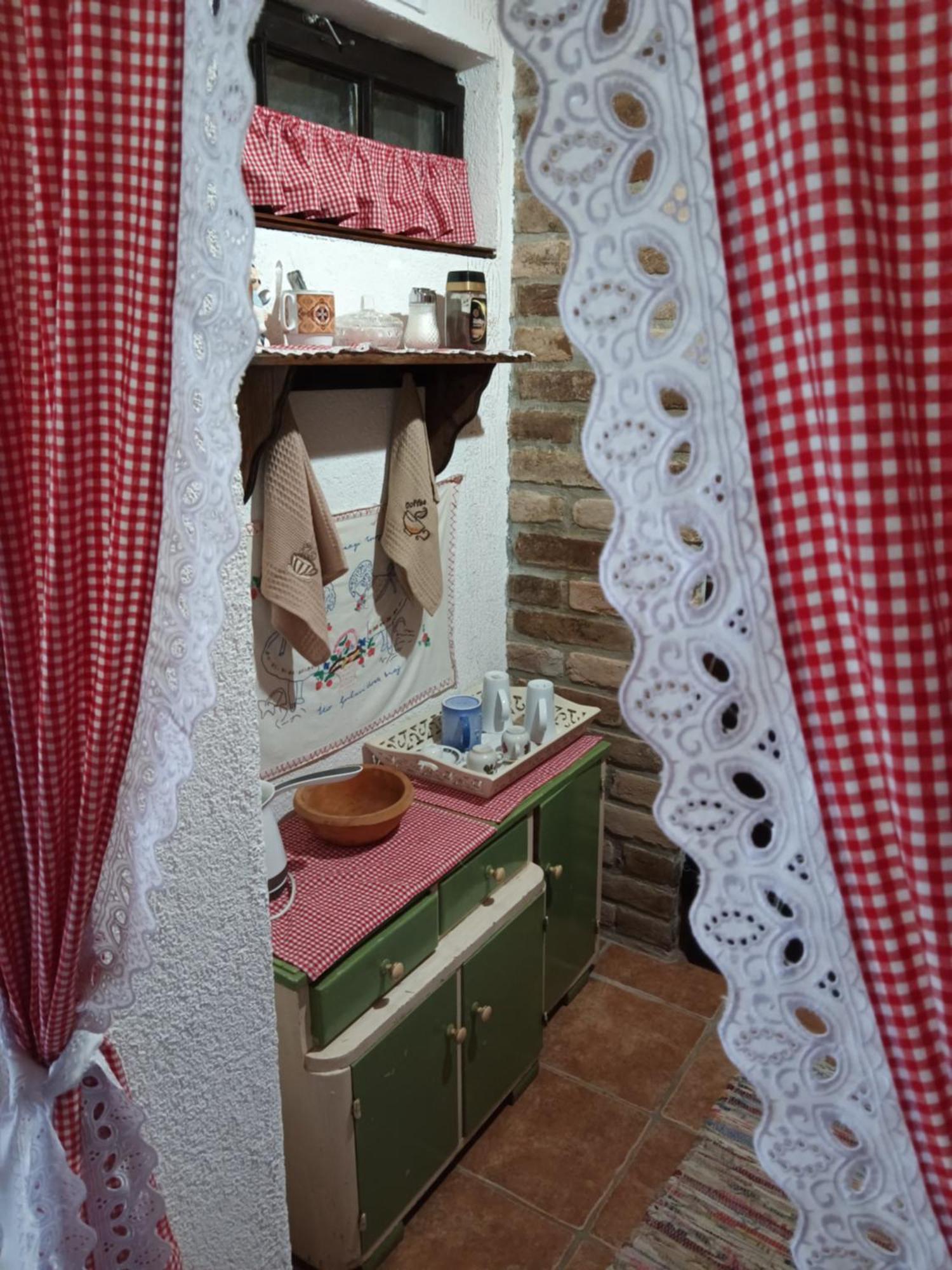 Apartments Bakine Carolije Karancs Kültér fotó