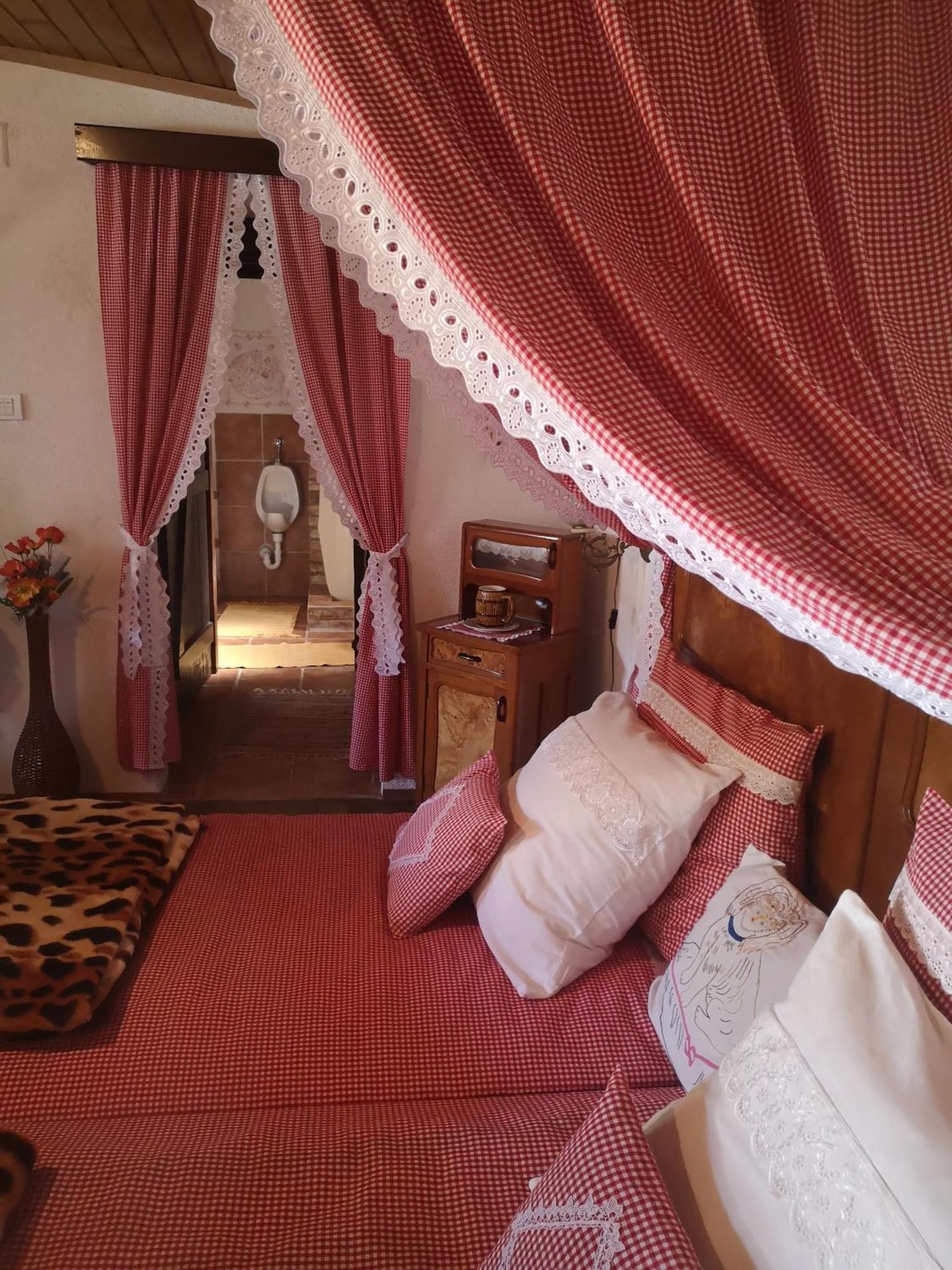 Apartments Bakine Carolije Karancs Kültér fotó